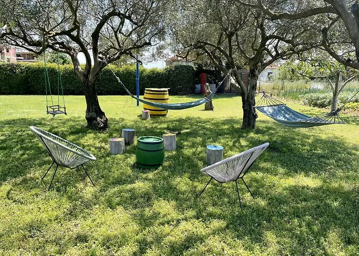 Rooms&apartments Nada