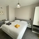 krevet i doručak Rooms&apartments Nada 2*