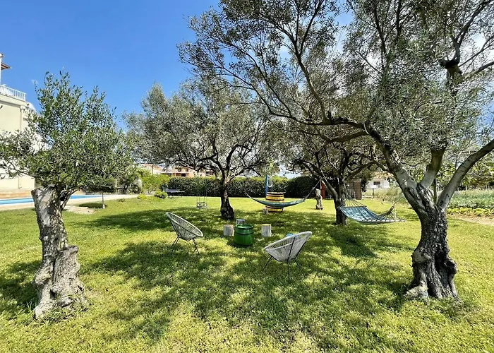 Rooms&apartments Nada Bed & Breakfast